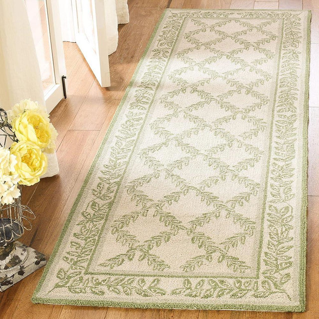 SAFAVIEH Chelsea Collection Runner Rug - 2'6" x 12', Ivory & Light Green, Hand-Hooked French Country Wool, Ideal for High Traffic Areas in Living Room, Bedroom (HK230B)