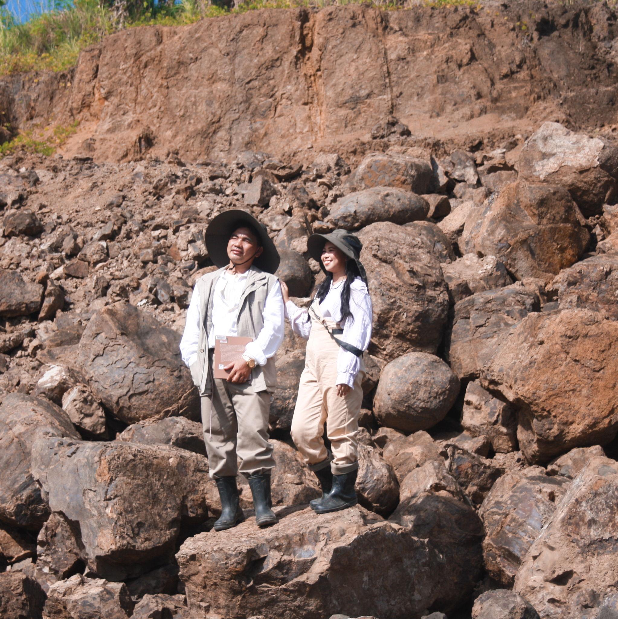 "akala ko bato, yun pala puso mo"