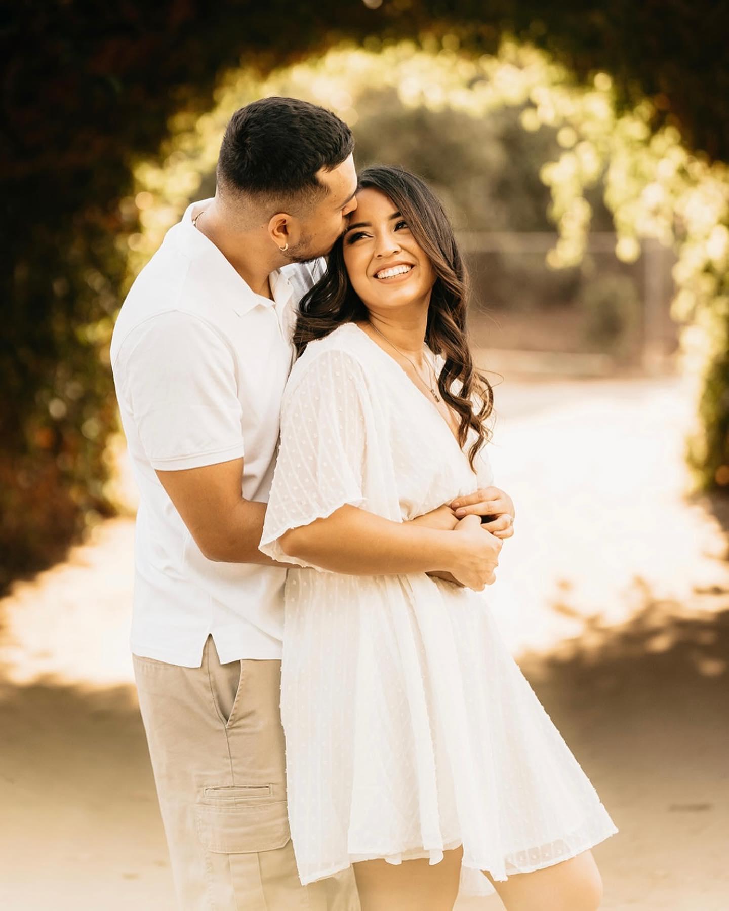 The Wedding Website of Alondra Moz-Roman and Fernando Morales