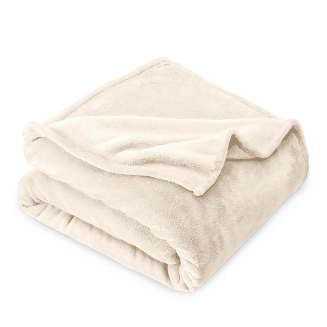 Vanilla Microplush Full/Queen Fleece Blanket by Bare Home
