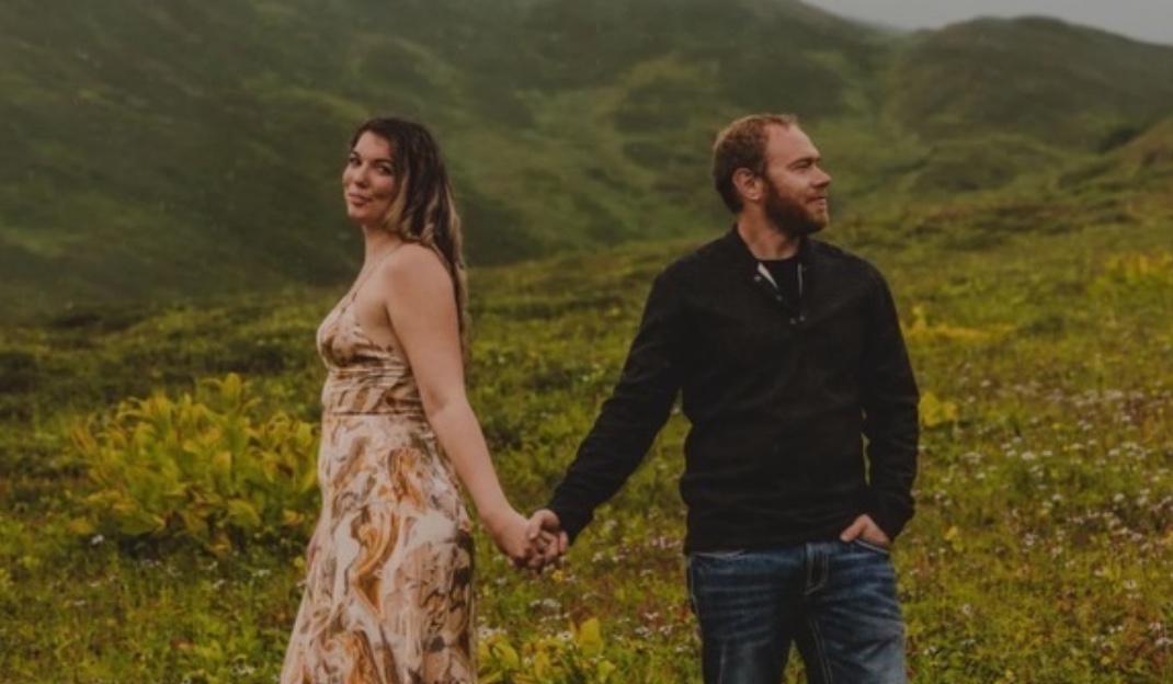 The Wedding Website of Tyler Hill and Elora Jennings