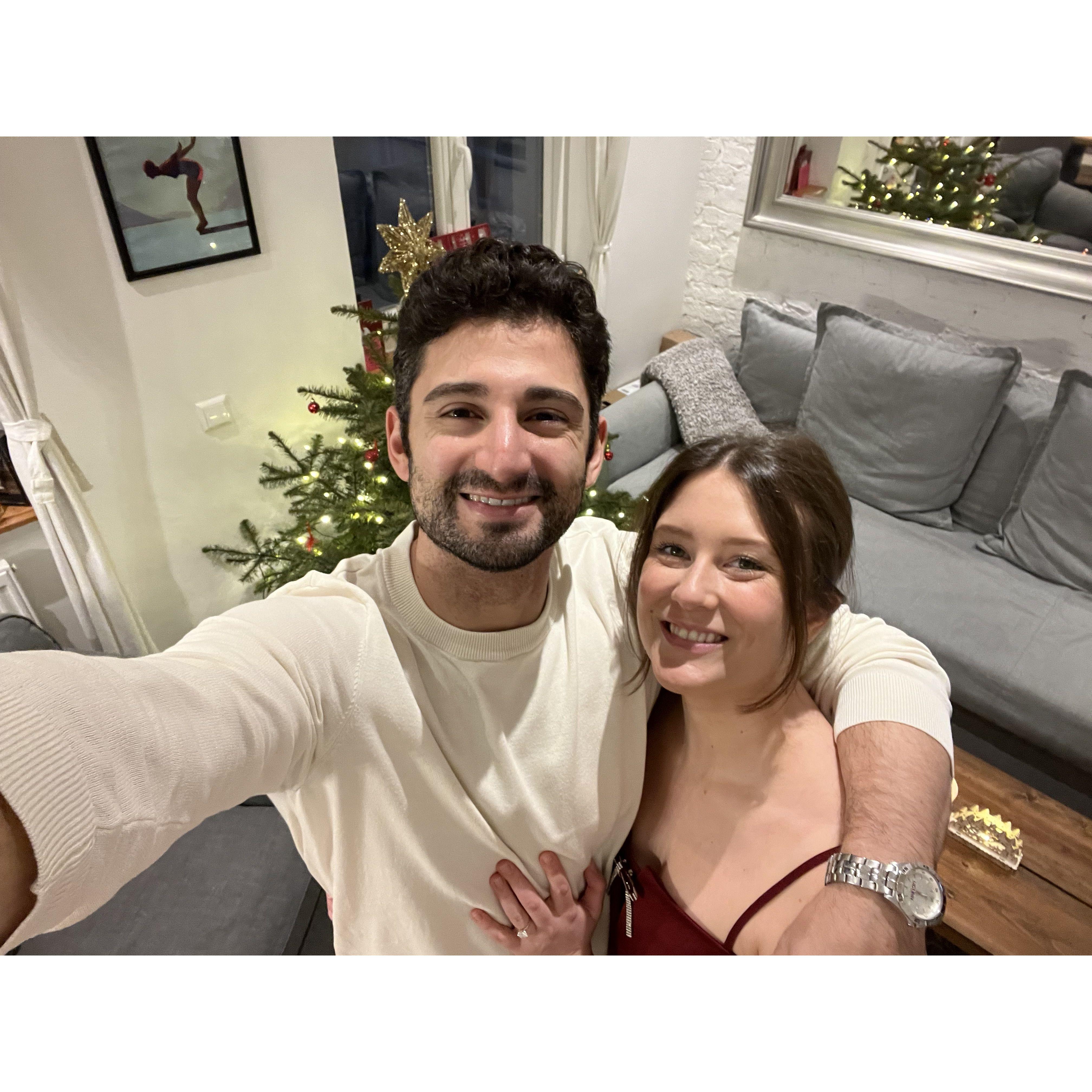 A cozy Christmas Eve (and Vin's birthday!) at our apartment in Berlin. December 2024 🎄❤️