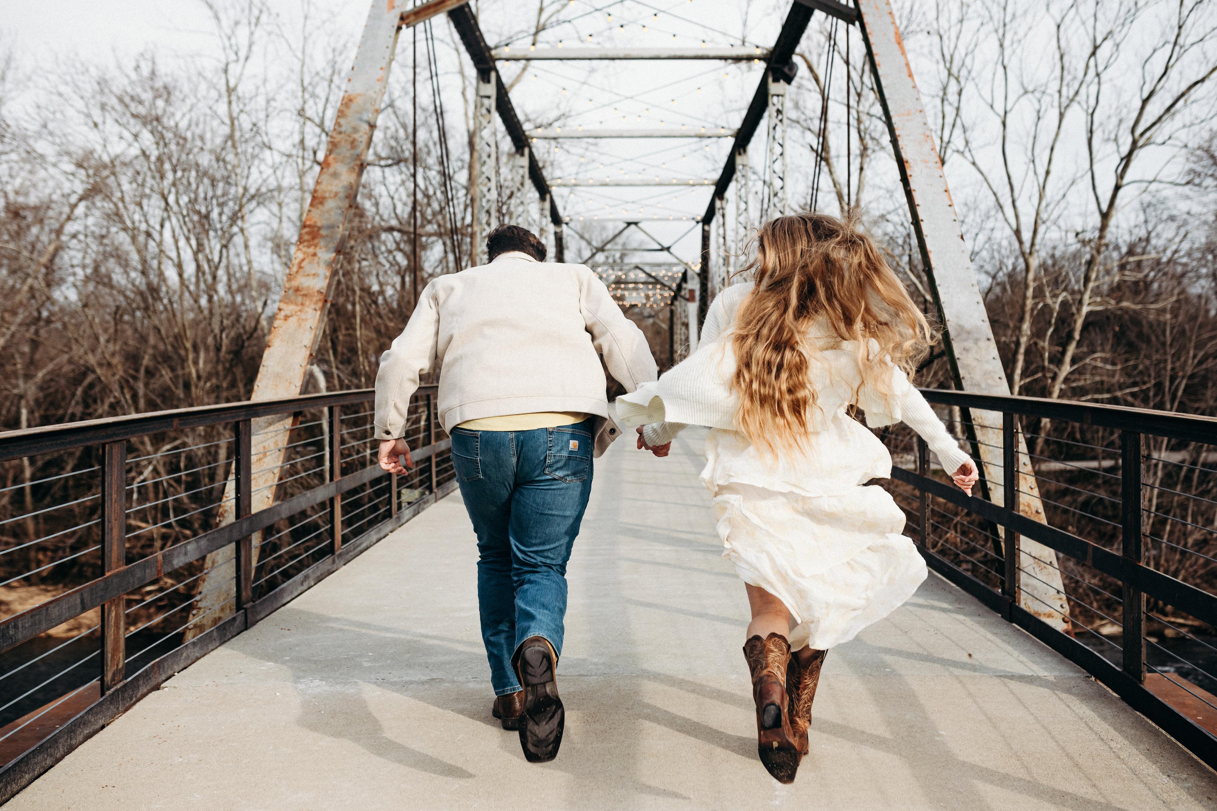 The Wedding Website of Kelsey Larsen and Johnny Johnson