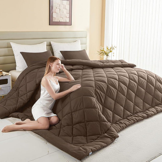 Oversized King Comforter, Extra Large King Size Comforter Oversized, All Season Soft Quilt Down Alternative Duvet Insert with 8 Corner Tabs(120x128, Brown)