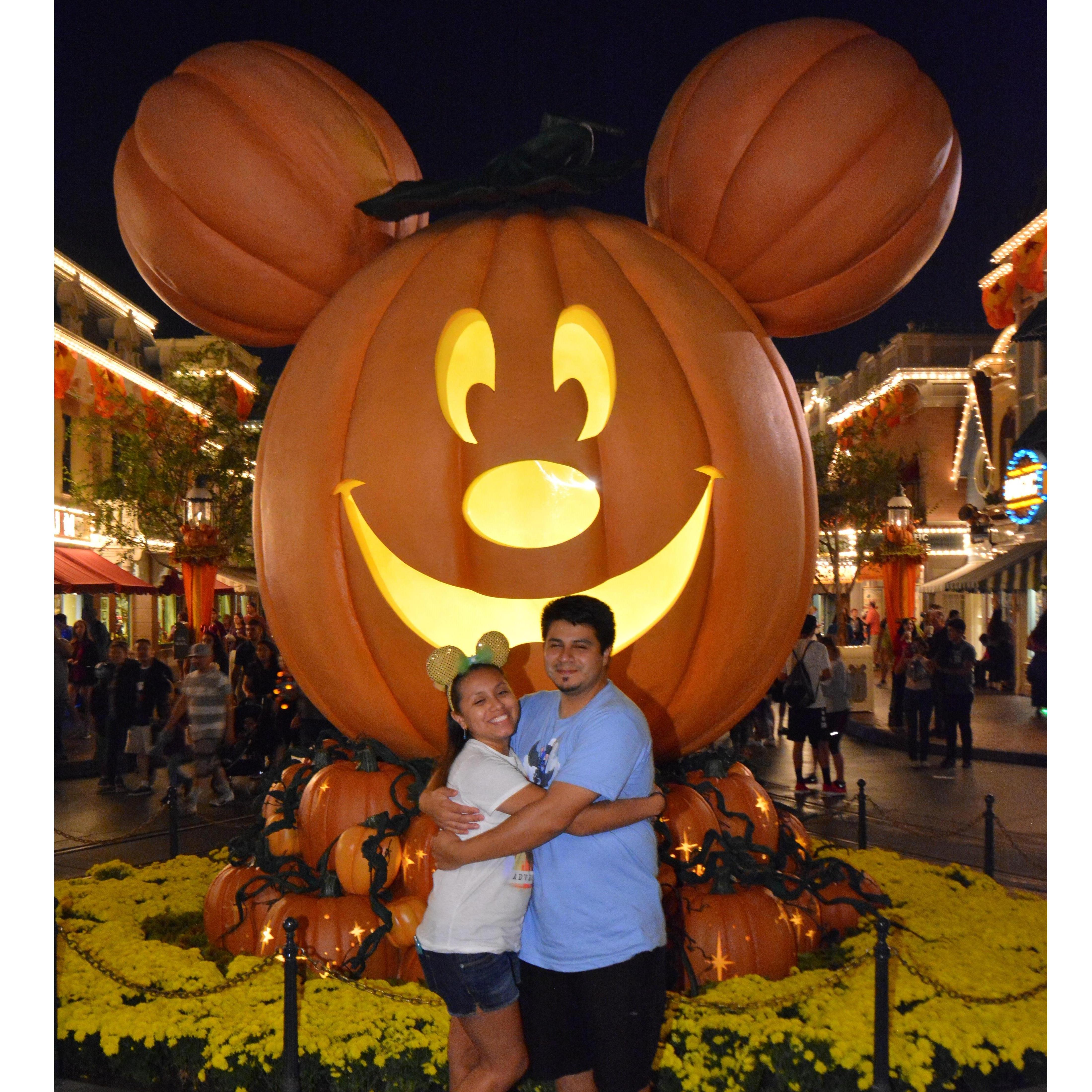 We love to visit Disneyland when it is decorated for the seasons, but still waiting for our future adventure of Mickey's Halloween Party #Disneyland2016