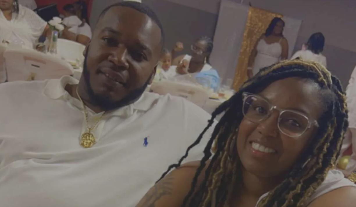 The Wedding Website of Shamequa Crosby and Deonta Lane