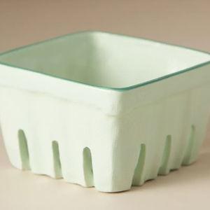 Linnea Fruit Basket Small