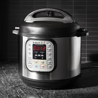 Duo 7-in-1 6 Qt. Electric Pressure Cooker