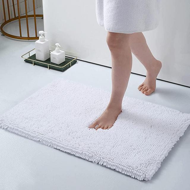 Smiry Luxury Chenille Bath Rug, Extra Soft and Absorbent Shaggy Bathroom Mat Rugs, Machine Washable, Non-Slip Plush Carpet Runner for Tub, Shower, and Bath Room(17''x24'', White)