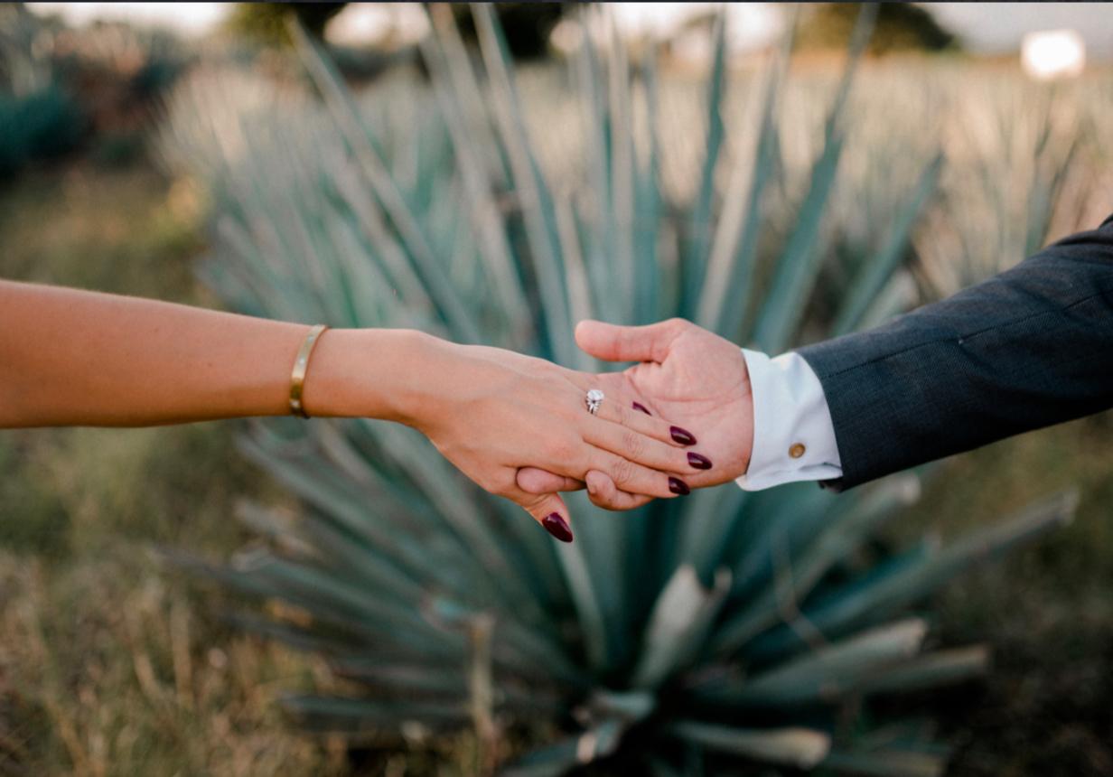 The Wedding Website of JORGE NILA and MICHAELA HATFIELD