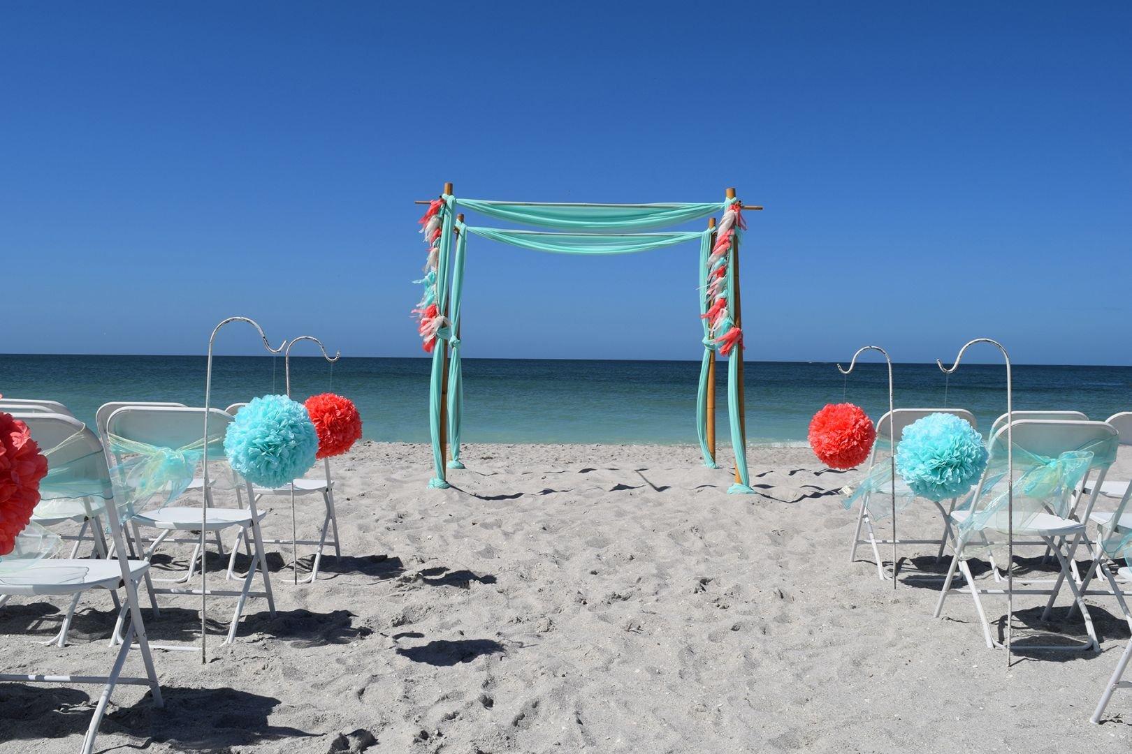 The Wedding Website of Jamie Maple and Josh VanDyke