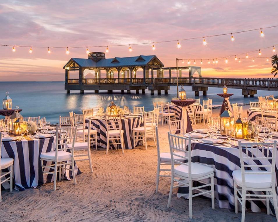 The Wedding Website of Bryan McGee and Alexandra Malinowski