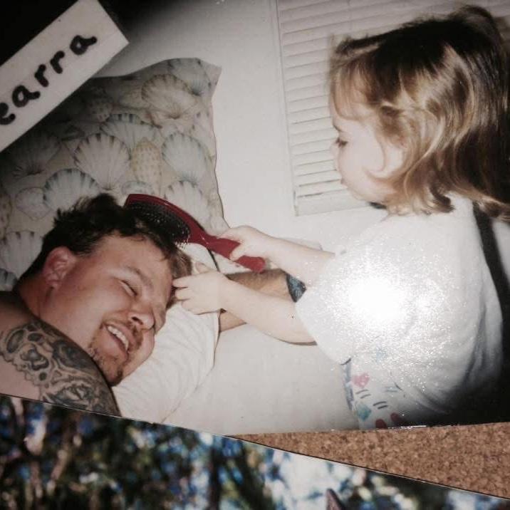 Ciearra and her father sometime in the early 2000’s🫂🦋🫶🏻💙🌱