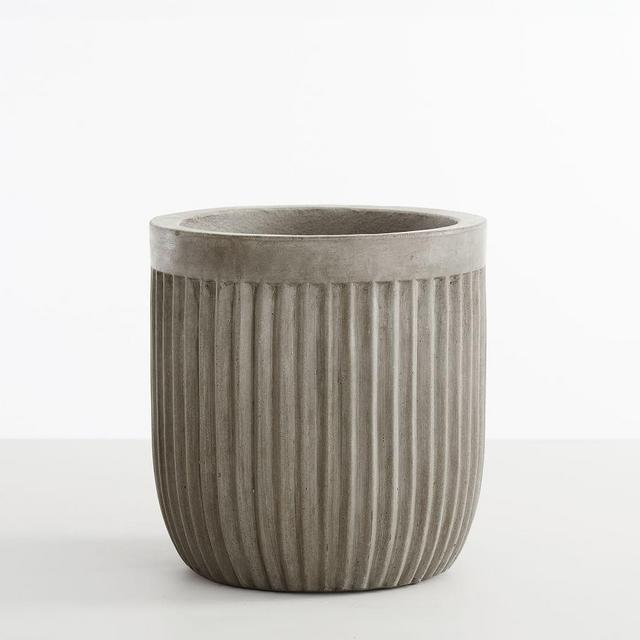 Concrete Fluted Planter, Grey, 9.45" Diam. x 9.45" H