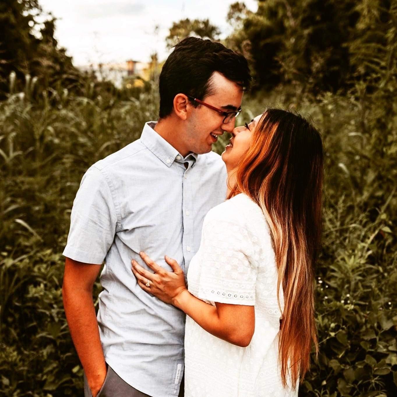 The Wedding Website of Zuggeyly Mendoza and Ryan Ficklin