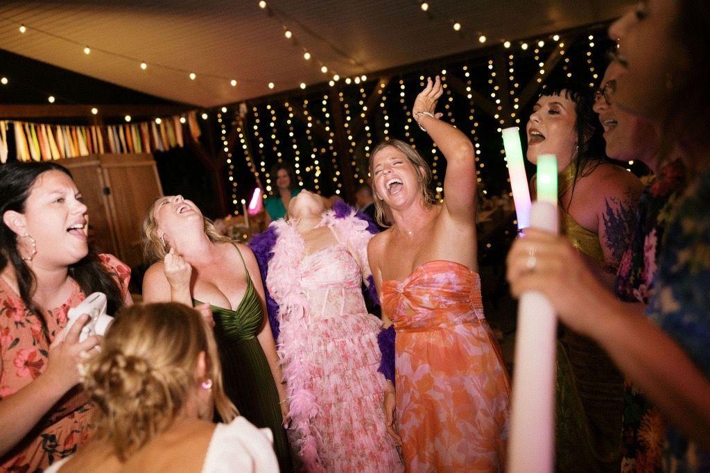 The Wedding Website of Devon Wasser and Ryan Glass!