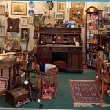 Antique/thrifting