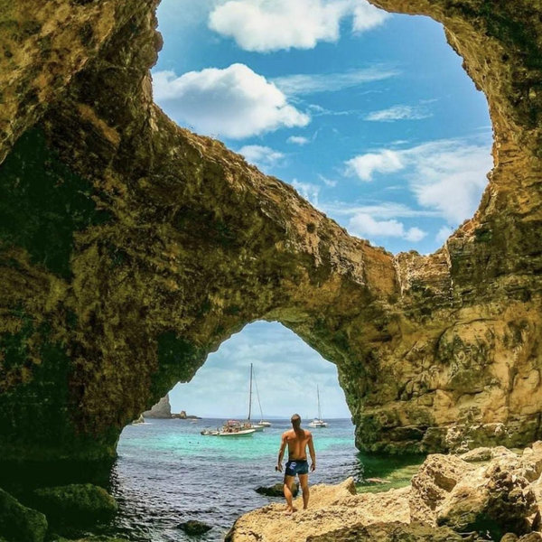 Comino Caves & Coastal Cruise