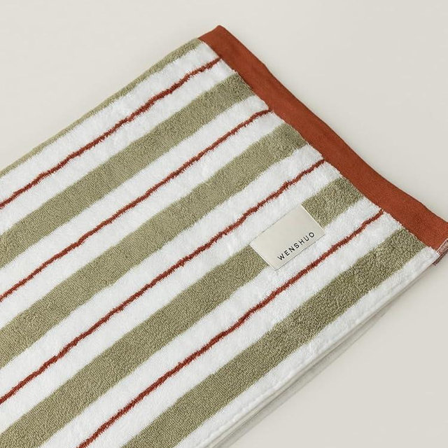 WENSHUO Melted Lollipop-Striped Pure Cotton Bath Towel,100% Combed Cotton,Luxury Shower Towel,Super Absorbent(Pack of 1) (55.12" L × 27.56" W)
