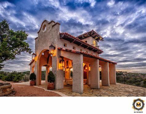 The Wedding Website of Alejandra Hernandez and David Colvin