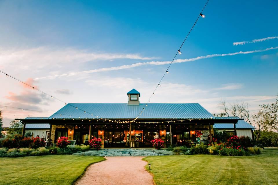 The Wedding Website of Julia Hagenbaumer and Kyle Jackson