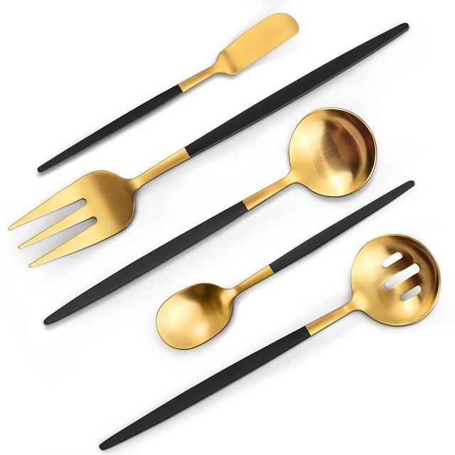 Dannielle Davis and CJ Bendolph's Wedding Registry on Zola