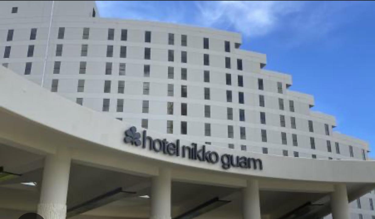 The Wedding Website of Monica Reyes and Angel Oliveras