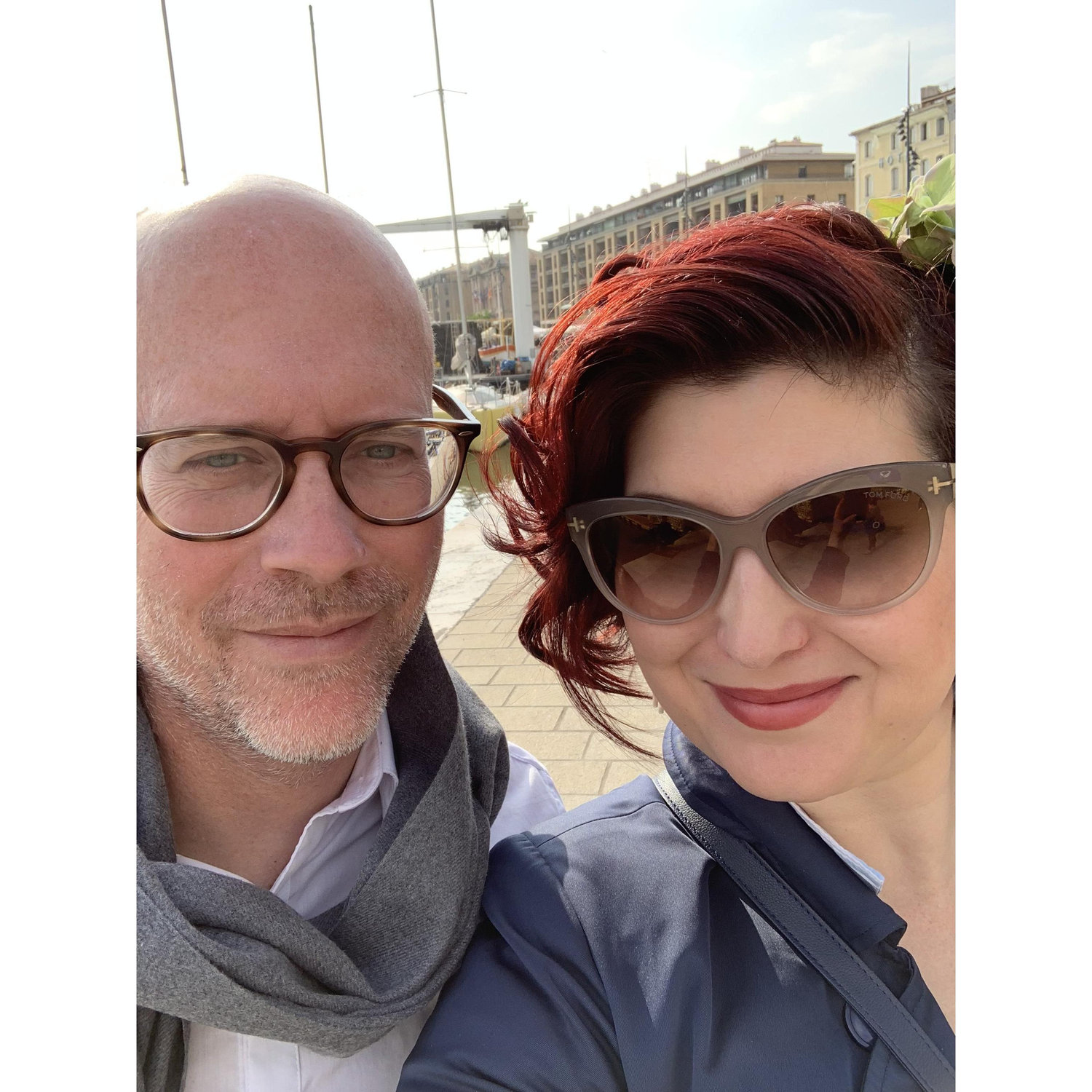 EeeeeK! Twinning again in France. What a couple of weirdos.