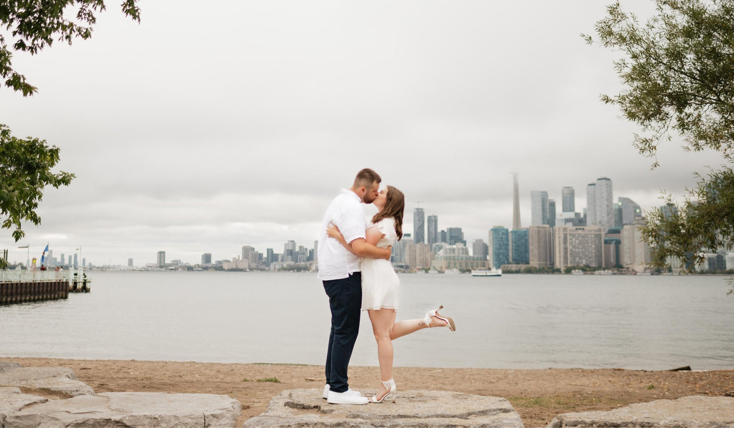 The Wedding Website of Alicia Estabrooks and Austin Fraser