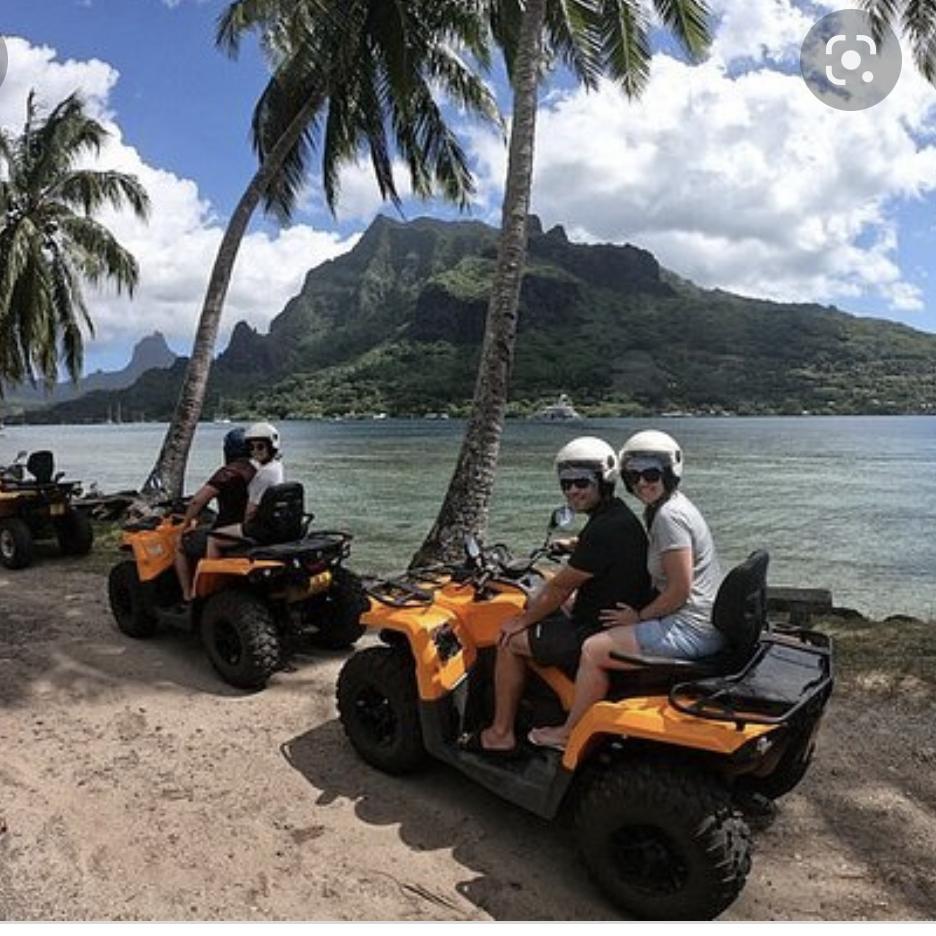 Hidden Moorea Tour