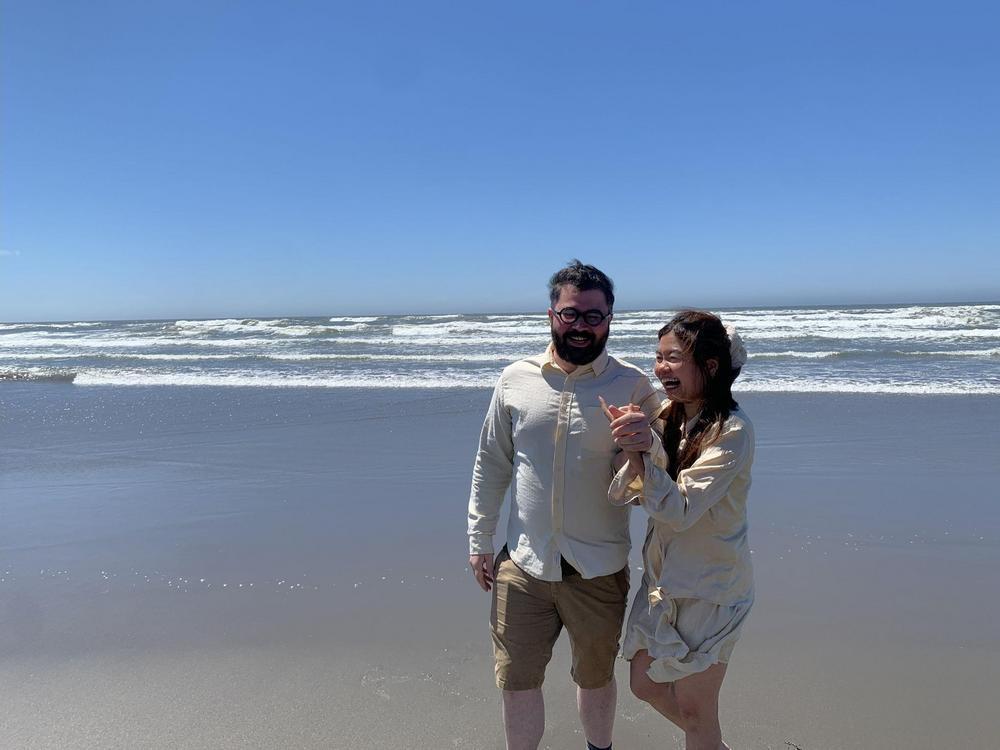 The Wedding Website of Elaine Yuan and William Leroux