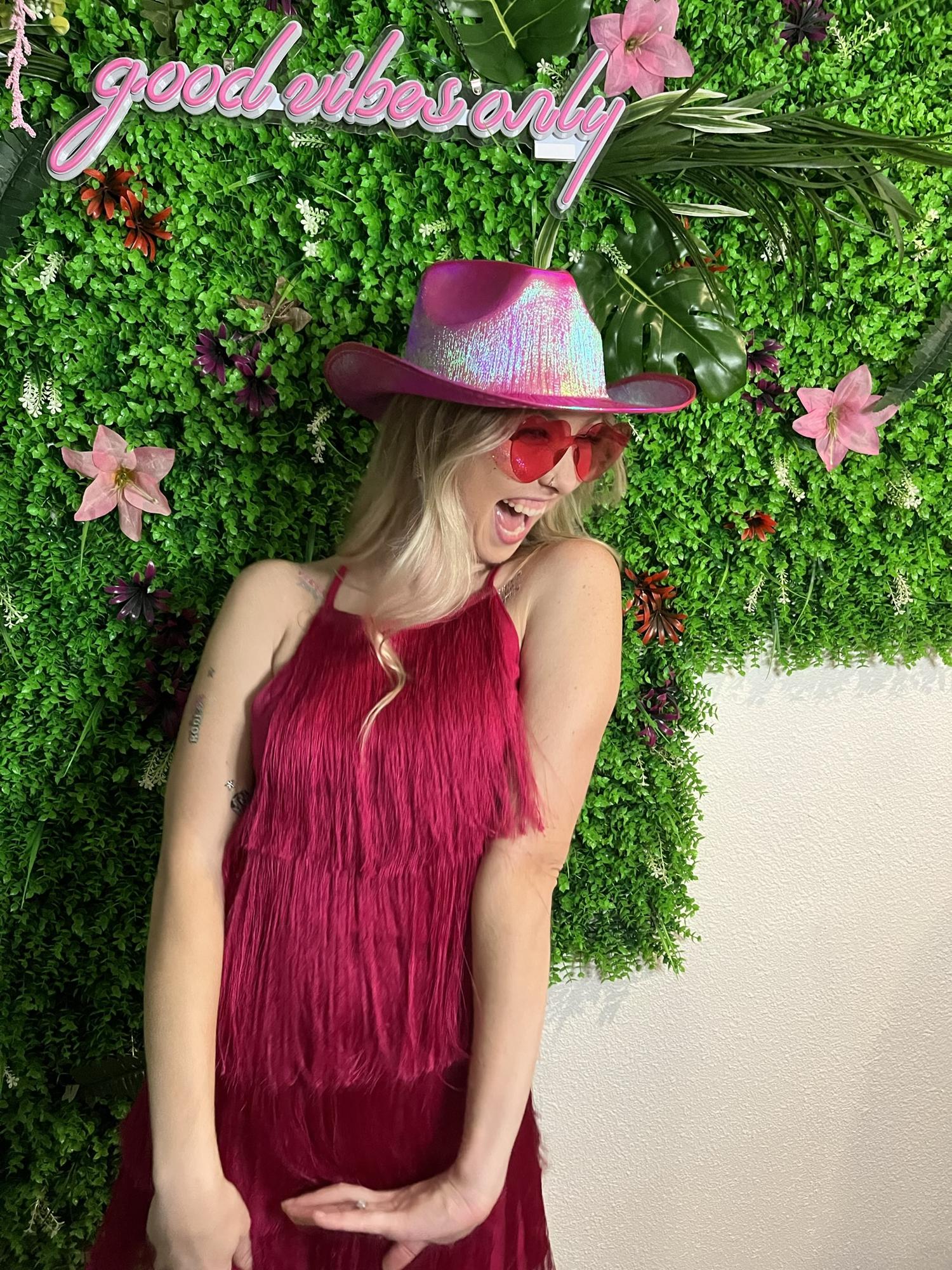 Bridesmaid Sam (bachelorette night)
