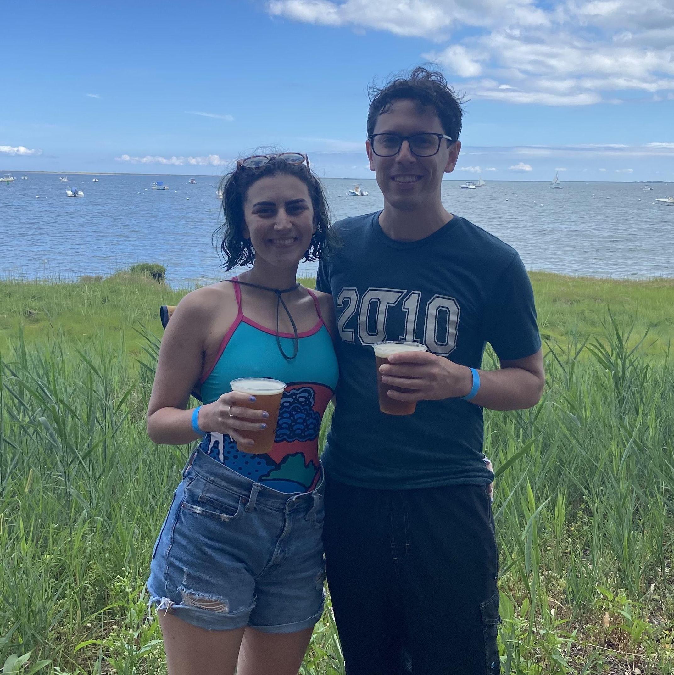 Quick weekend beach trip with the Hawkins family to drink beer, kayak, and eat oysters. August 2021: Duxbury, MA.