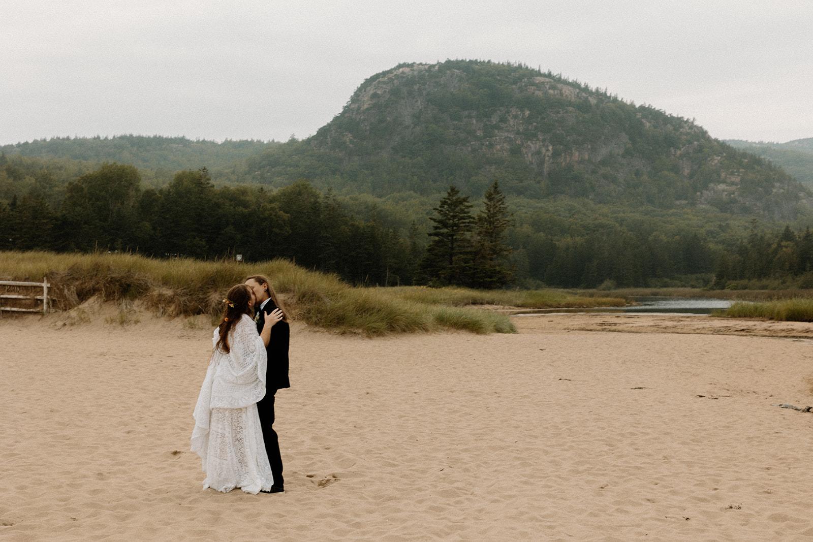 The Wedding Website of Julia Marcy and Kameron Marcy