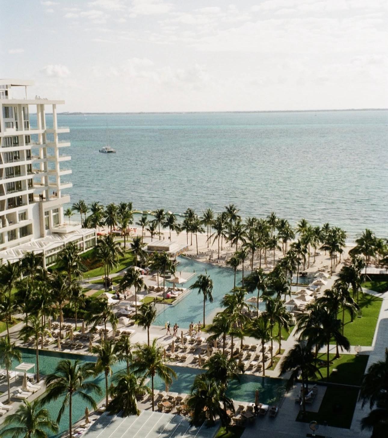 The Wedding Website of Danielle Grisales and Luca de Stasio