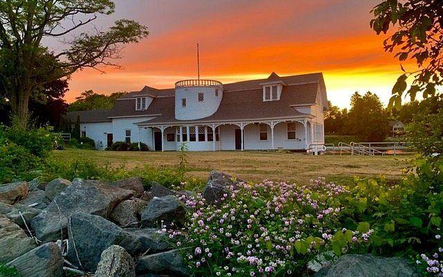 The Wedding Website of Kelly Kage and Zach Nedbalski