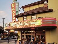 McMenamins Bagdad Theater & Pub