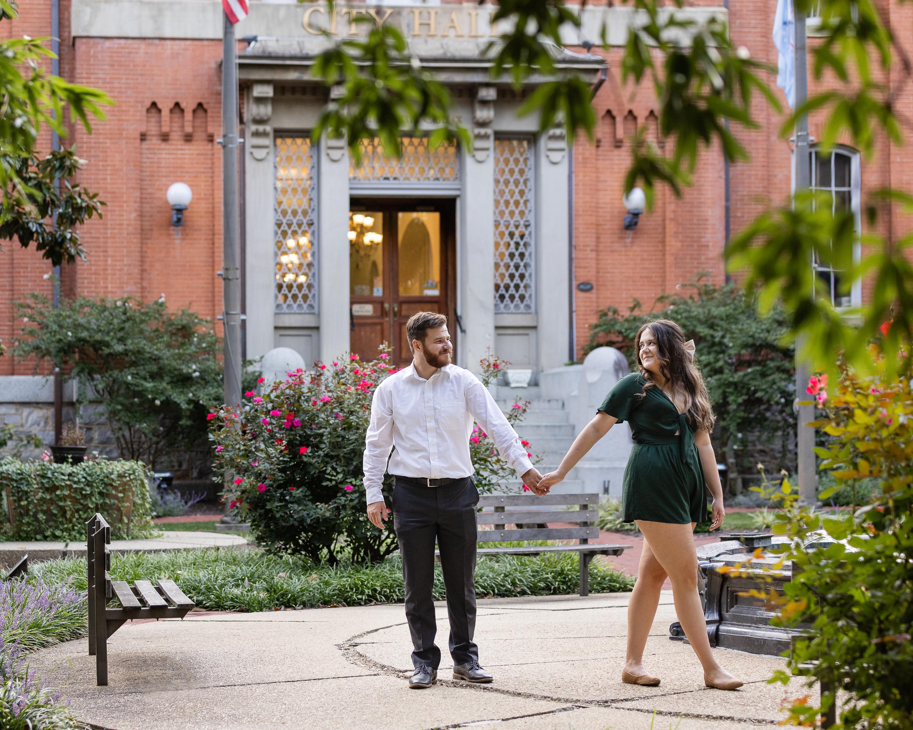 The Wedding Website of Sarah Urie and Luke Ridgely