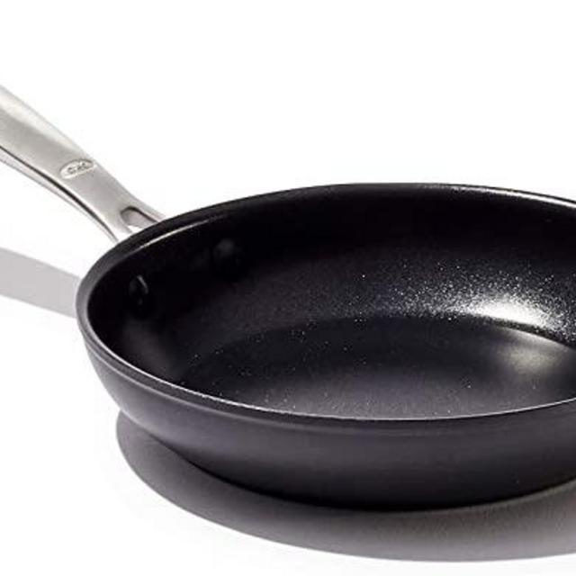OXO Good Grips Pro Nonstick Frying Pan, 8"