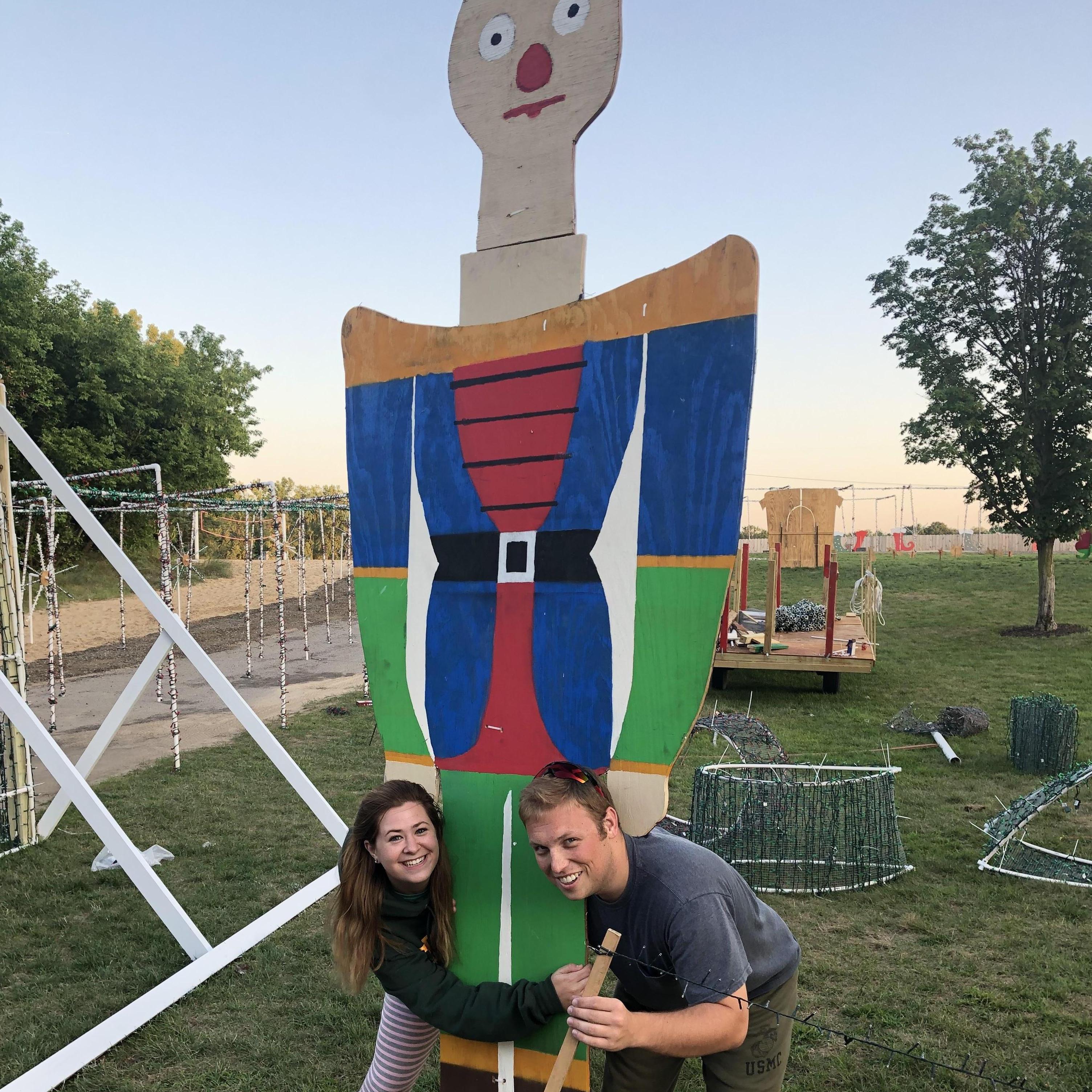 Christmas in August, Sandy Pines, 2019