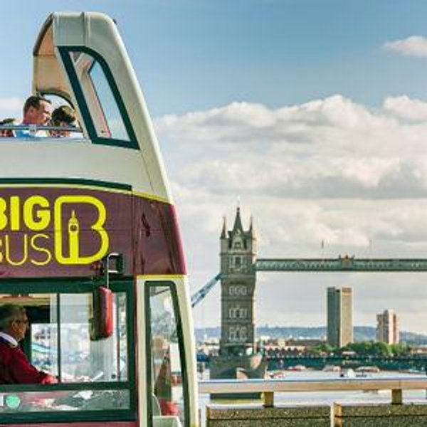 Honeymoon Activity- Big Bus Tour London