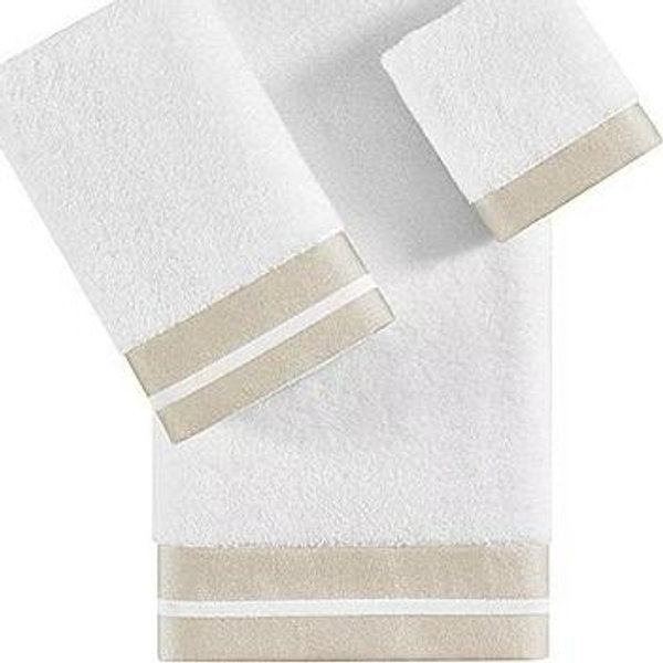 J. Queen New York Lenore Bath Towels | Dillard's