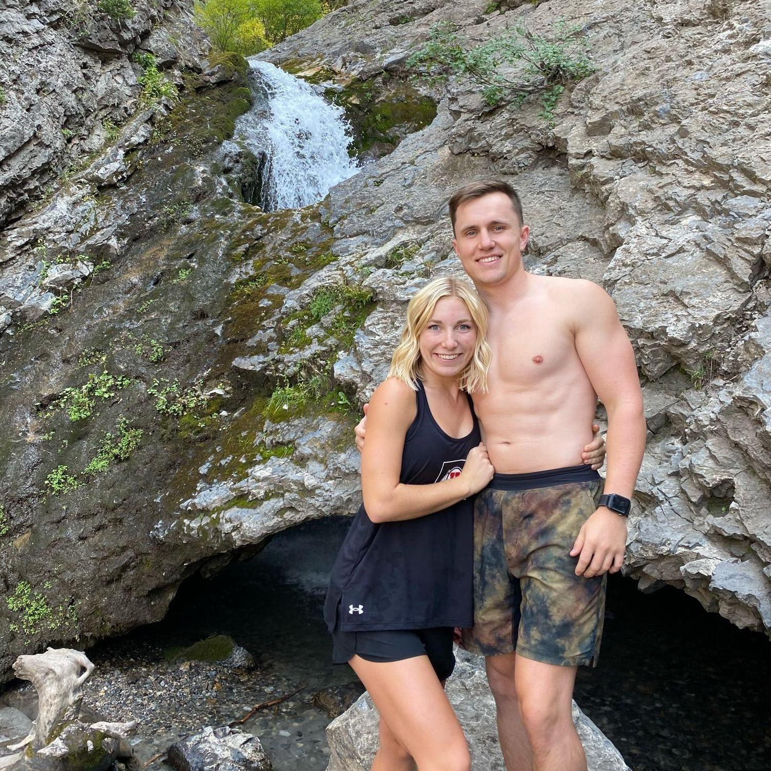 Donut Falls hike