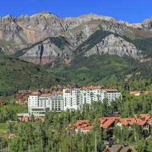 The Peaks Resort & Spa