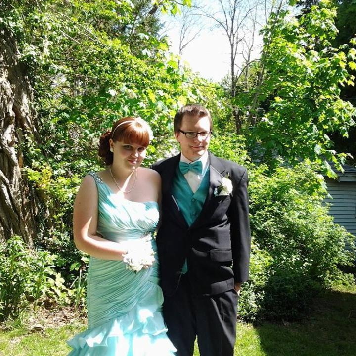 Alicia's high school prom!