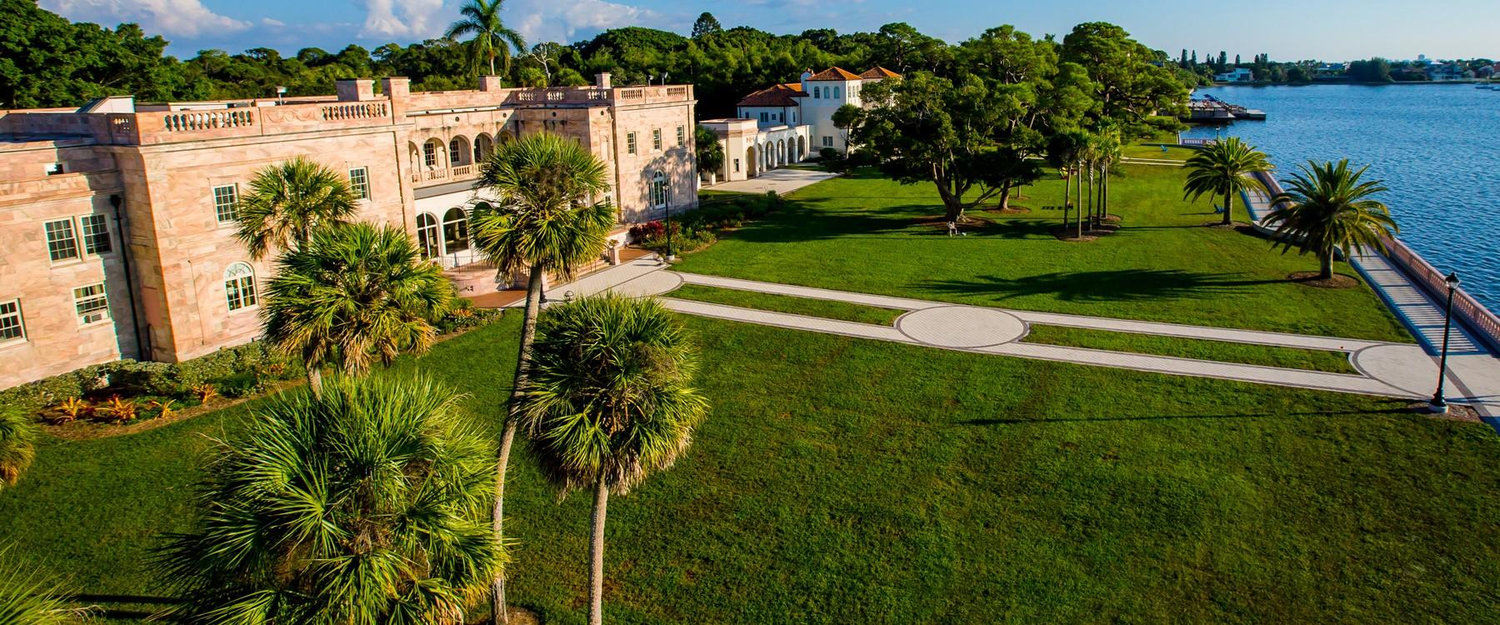 The Wedding Website of Jessica Dell’Amico and Domenic Pultrone