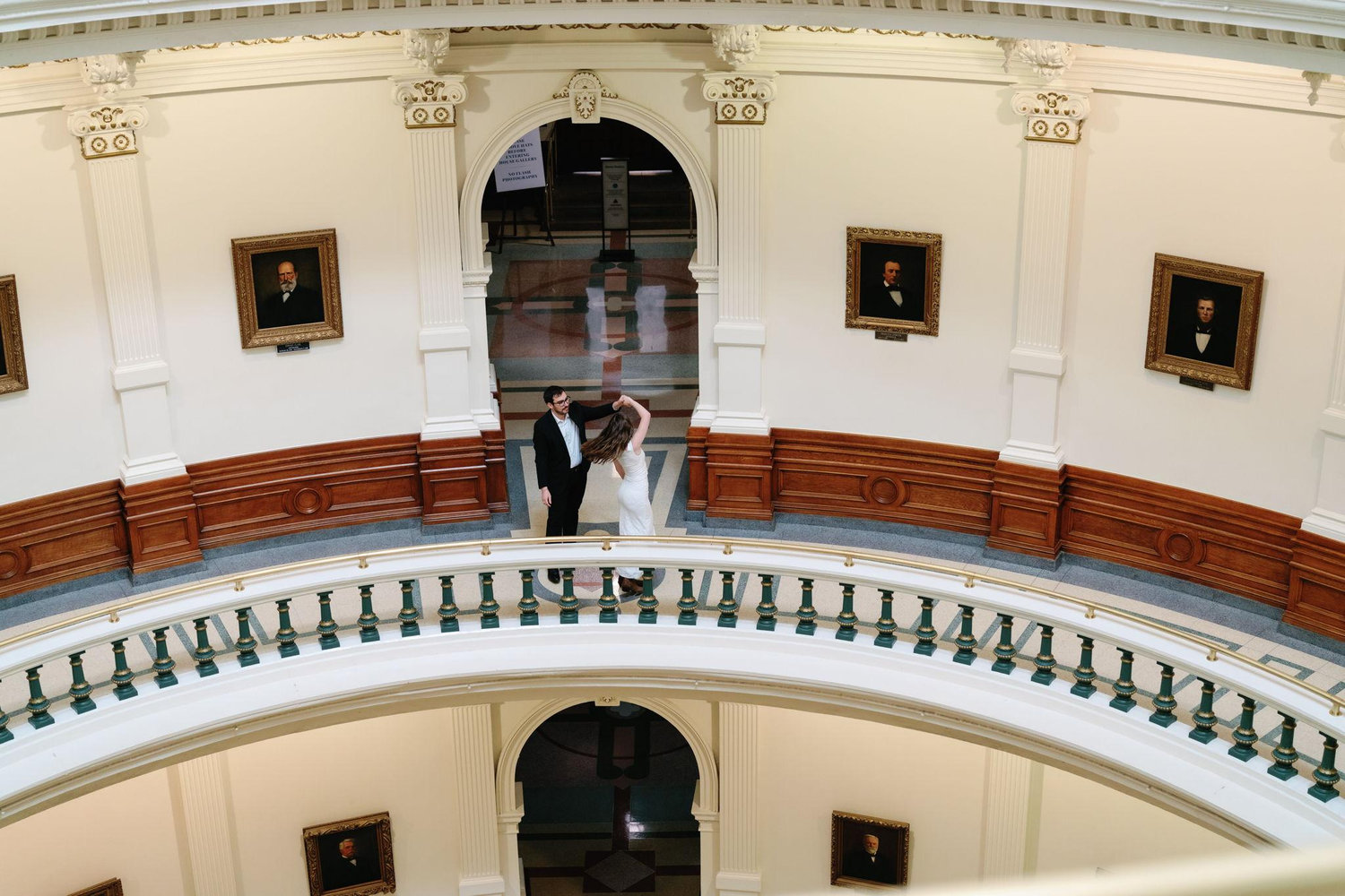 The Wedding Website of Lauren Isenhower and Daniel Garza