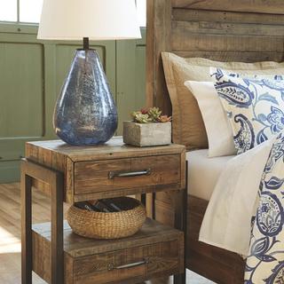 Sommerford Nightstand