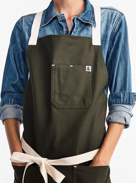 The All Day Crossback Apron - Moss