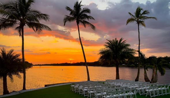 The Wedding Website of Kamaria Emeh and Kamal Emeh